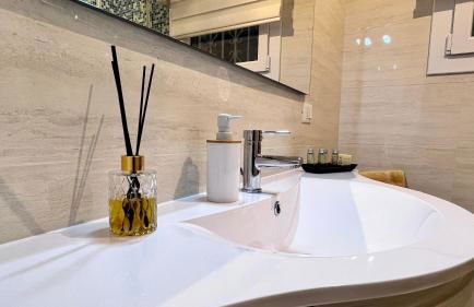 Behind On The Canalside Venice - Foto 21