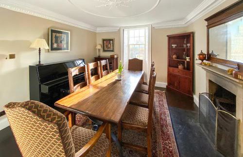 Bradley Hall - Foto 5