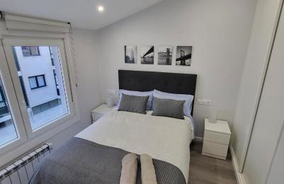 Ático Merced. Tranquilo y bien situado - Foto 3