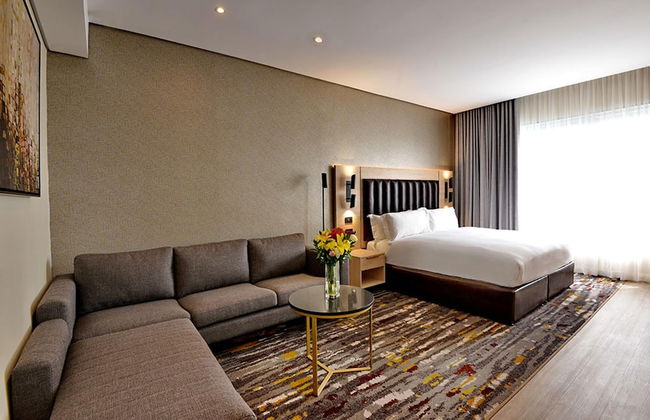 Luxury Apartment Sandton / no Loadshedding / Dstv - Photo 5