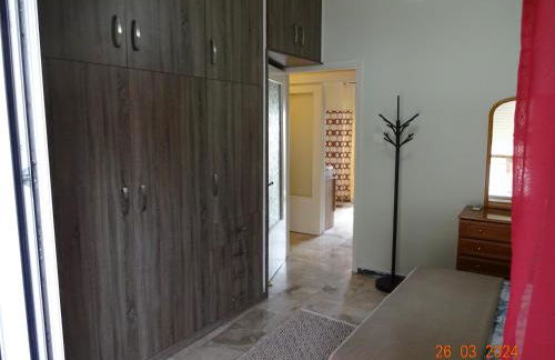 Cozy & Bright Home - 50m from metro station Άg Antonios - Photo 19