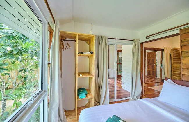 Joy Beach Villas - Photo 29