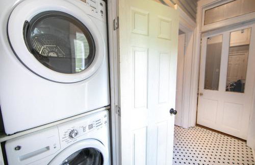 St Ann Creole Victorian - 5 bed-5 bath - Photo 16