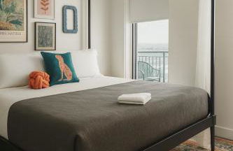 Miami Skyline Residences by Untitled Stay - Photo 27