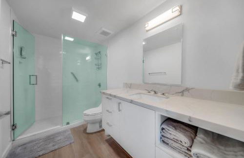 1-BD Condo in Coconut Grove - Water Views - Foto 33