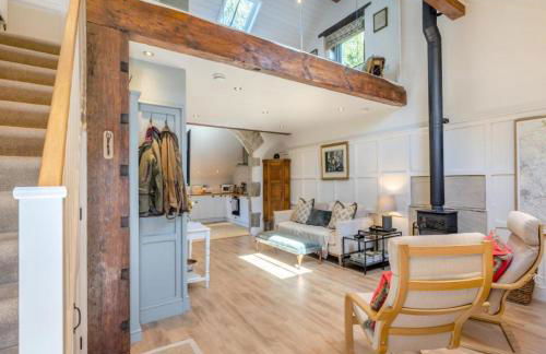 Lyme Tree Farm Cottages - Hotching Barn and Knockstone Cottage - Foto 1