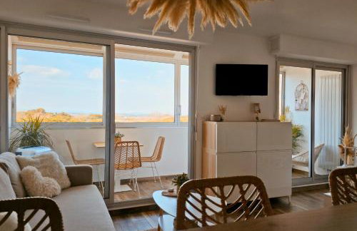 Sable & Pampas - Meublé de Tourisme 5 étoiles - Vue Panoramique & Terrasse - Climatisation - Plage à 200m - Foto 5