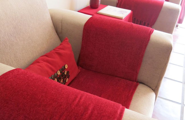 Self Catering 1 Bedroom Sofa Bedfull Bathroom Ideal for 4 Guets - Welcome - Foto 15