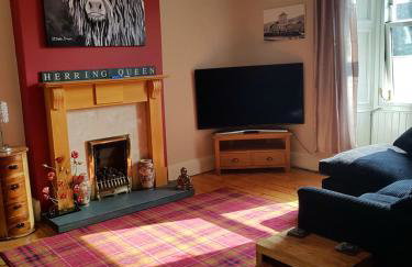 The Herring Queen - Foto 1