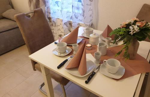 Neu Gemütliche Ferienhaus mit 3 Ferienwohnungen "Max " , " Leonore " und "Beatrice" - Foto 6