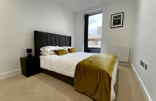 Spacious 2 Bedroom Penthouse Retreat - Foto 13