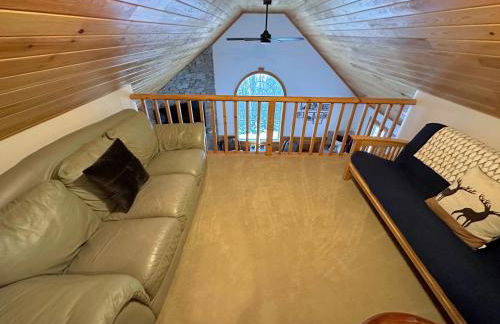 NEW Single family home with spectacular views and lots of space Privacy convenience and style - Foto 49