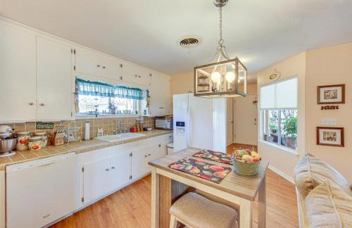 Fire Pit and Patios Peaceful Alto Getaway! - Foto 9