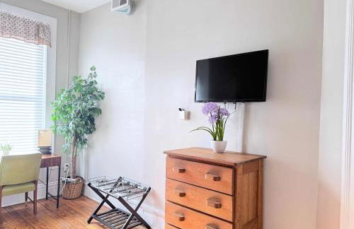 Suite One King Bed 2TVs Free Parking & museums - Foto 15