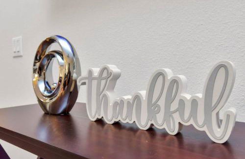 Stylish Open Concept Apt with King Bed, walking distance from NRG Texans Stadium, 1 mile to Med Center, Free Parking - Foto 29