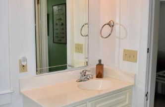 Comfortable Down East Waterfront Farmhouse - Foto 34