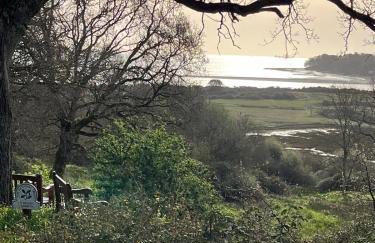 Relaxing Retreat with Hot Tub - Photo 14