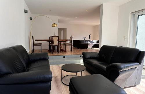 Stylisch Villa in Hannover Isernhagen - Foto 2