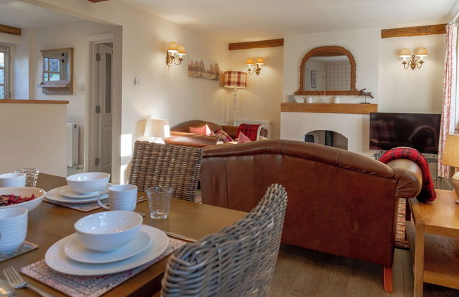 Jasmine Cottage-2BD in Heart of Bourton - Photo 59