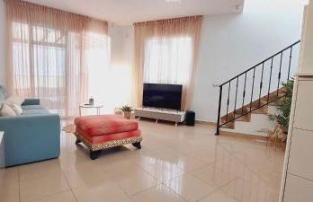 House with a tropical garden - Foto 5