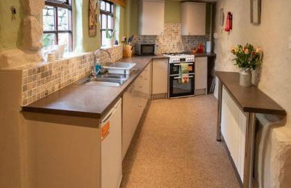 Picturesque Countryside Cottage minutes from Alton towers & Peak Wildlife park Whiston Hall Wedding venue - Foto 8