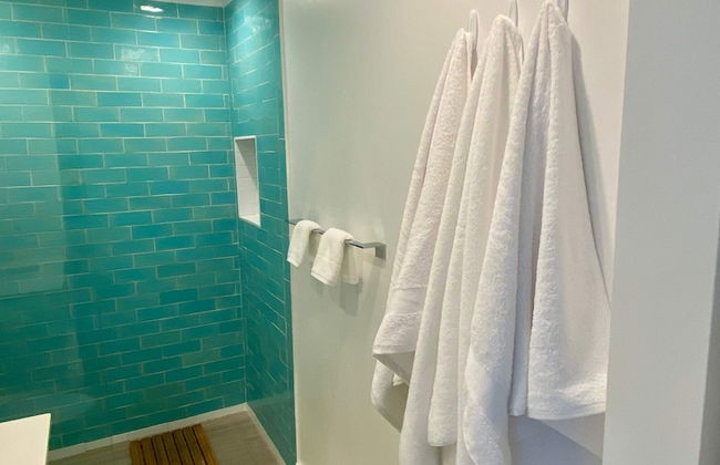 Modern Comforts in Paradise Tamarind Bay 3-bed 2-bath - Photo 15