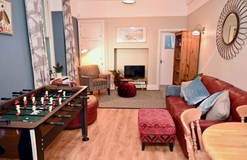 Bay View, Sleeps 18, 7 Bedrooms, 7 Bathrooms, Seafront, Criccieth - Foto 23