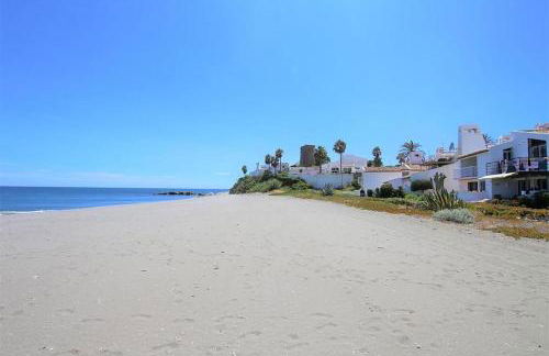 Beachhouse GALORE - Photo 5