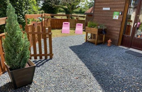 Gite des 2 arbres de la sagesse , agréable chalet avec spa privatif - Foto 31