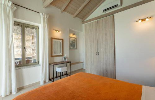 IRIS, Luxury Stone Villa in Stoupa with Private Infinity Pool, BBQ and Amazing Sea View - Foto 17