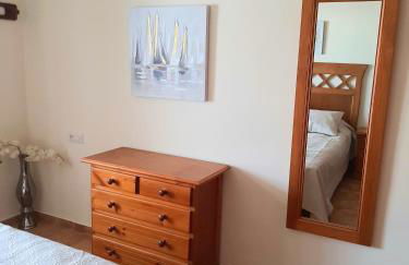 Beachfront Penthouse 3 double bedrooms, 2 bathrooms - Photo 13