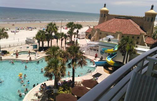 Ocean Walk Resort - Spectacular Ocean Front View - Foto 25