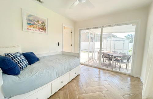 Waterfront retreat with kayaks, walk to the beach - Foto 19