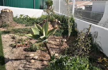 Airy 3br, AC, Garden, 2min Strip, 8min Oura Beach - Foto 15