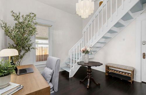 The Wild Peony Walk to Old Town FC and CSU Campus - Foto 25