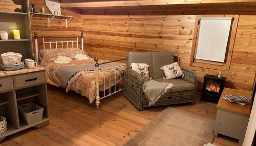 Summerfields Lodge - Photo 3