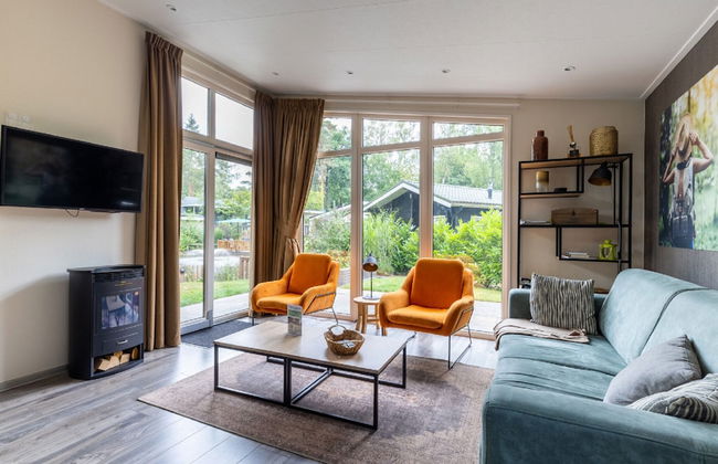 Beautiful Chalet With a Fireplace in a Wooded Area - Foto 13