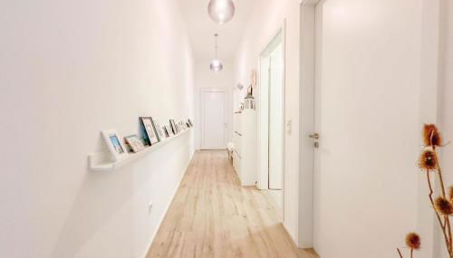 Modernes Trierer CityLoft mit großem Balkon - Photo 2