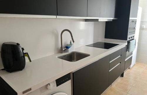 Estupendo piso con mar y montaña - Foto 4