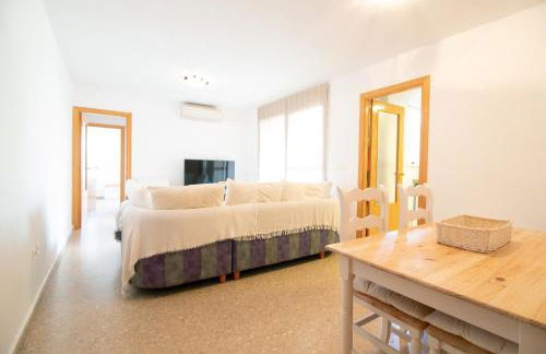 Global Properties, Practico apartamento con piscina en Residencial Brezo Canet - Foto 7