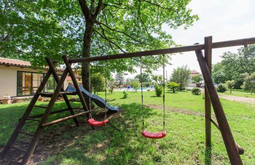 Malerisches Apartment in der Natur mit Pool, Outdoor-Kueche, BBQ, Spielplatz - Photo 21