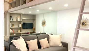 Stylish studio near the Tuileries Gardens - Foto 1, storage, wardrobe
