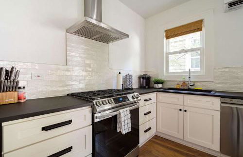 Stay Portland - The Câlin Suite - Posh Local Boutiques & Eateries - Foto 8