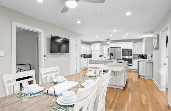 Sip Sip Away by Avantstay Pool Hot Tub - Foto 36