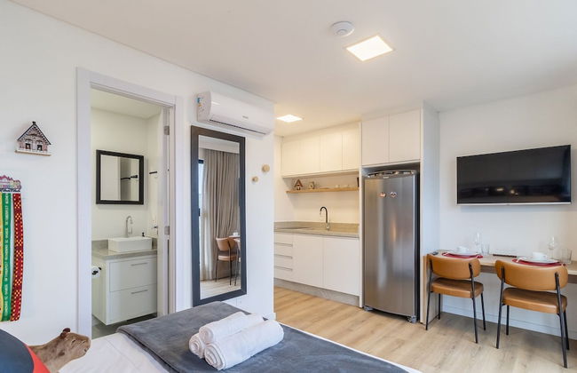 RUP Studios Equipados em Prédio Piscina - Foto 26