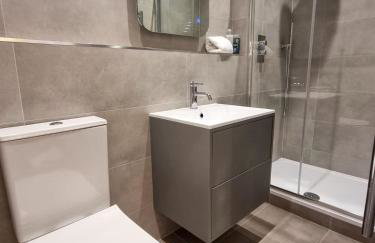 Altrincham Centre, 2 Bed, 2 Bath, Sleeps 6 - Foto 28