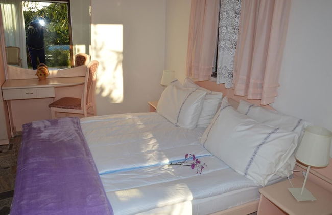 Apartments Anastazija - Photo 9