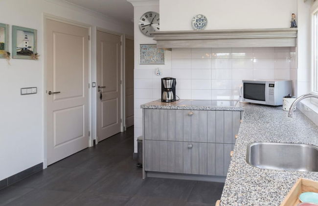 Holiday Home in Zeeland Near the Beach - Foto 9