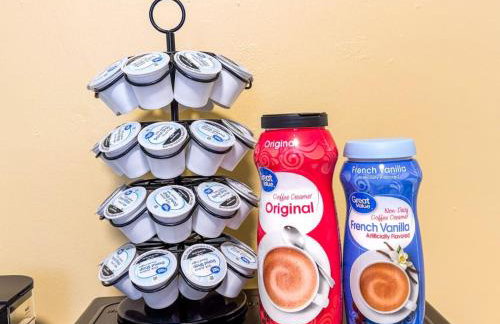 8 Large Apartments with 12 Bedrooms and Parking and WIFI - Foto 64