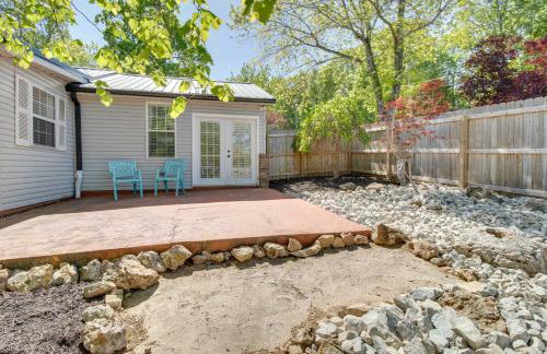 Charming Mountain Home Retreat Walk to Marina! - Foto 37